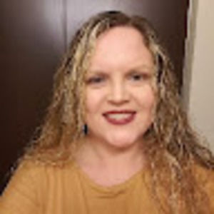 Meet your Posher, Tina